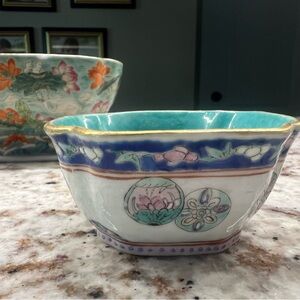 Antique Chinese Tongzhi Porcelain Bowl